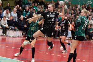 Trotz insgesamt 9 Toren von Jana Walther gab für den Tabellenführer HC Leipzig bei stark aufspielenden Bremerinnen die erste Saisonniederlage. © HCL