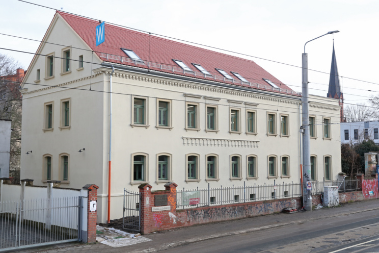 Blick auf das Haus von der Zschocherschen Straße aus. Wiedereröffnung des Erich-Zeigner-Hauses in Leipzig am 17.02.2026. Foto: Jan Kaefer