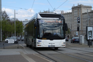 Bus der Linie 89 am Rossplatz.