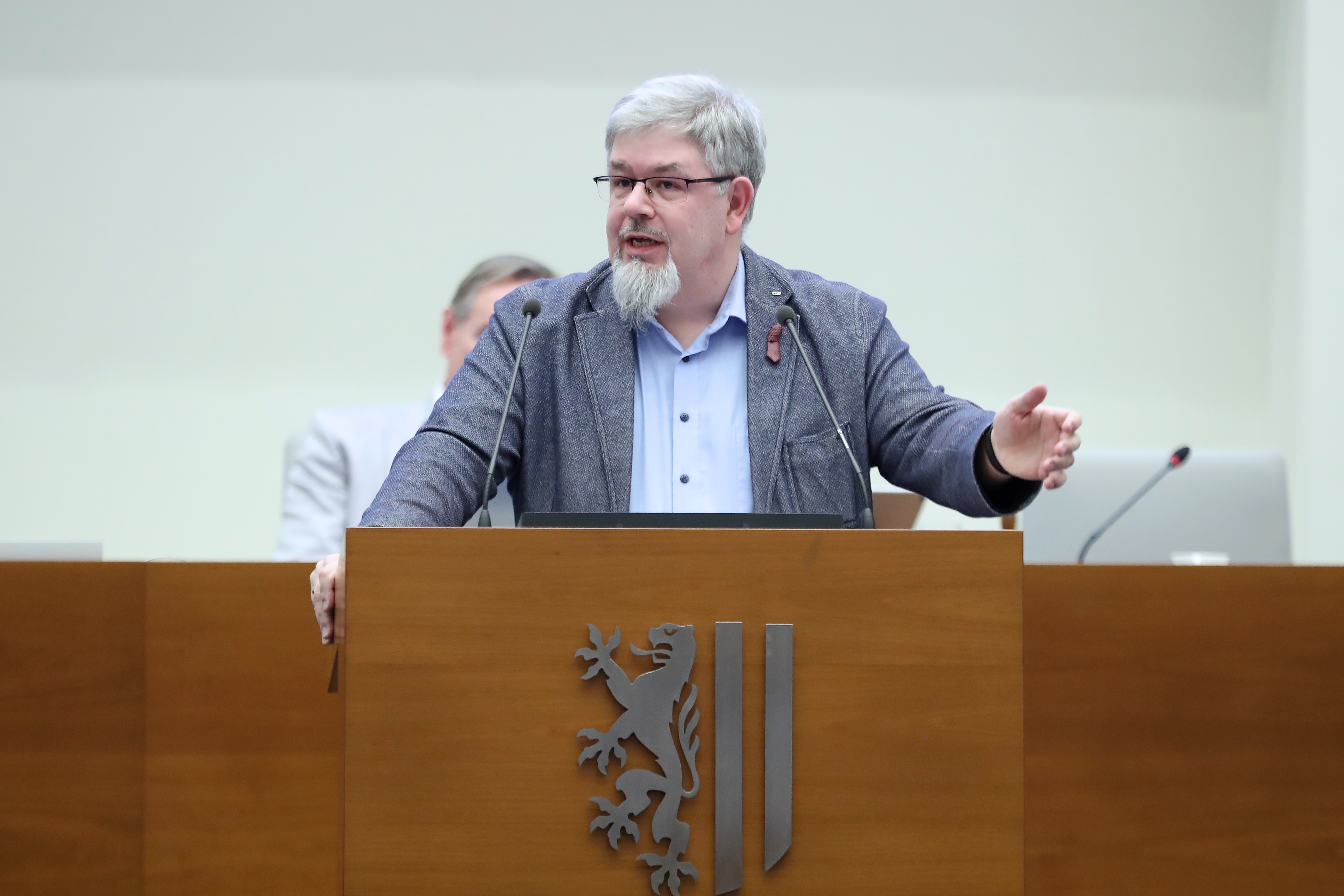 Herr Denis Achtner (Ortsvorsteher Böhlitz-Ehrenberg/CDU) im Leipziger Stadtrat am 25.03.2026. Foto: Jan Kaefer