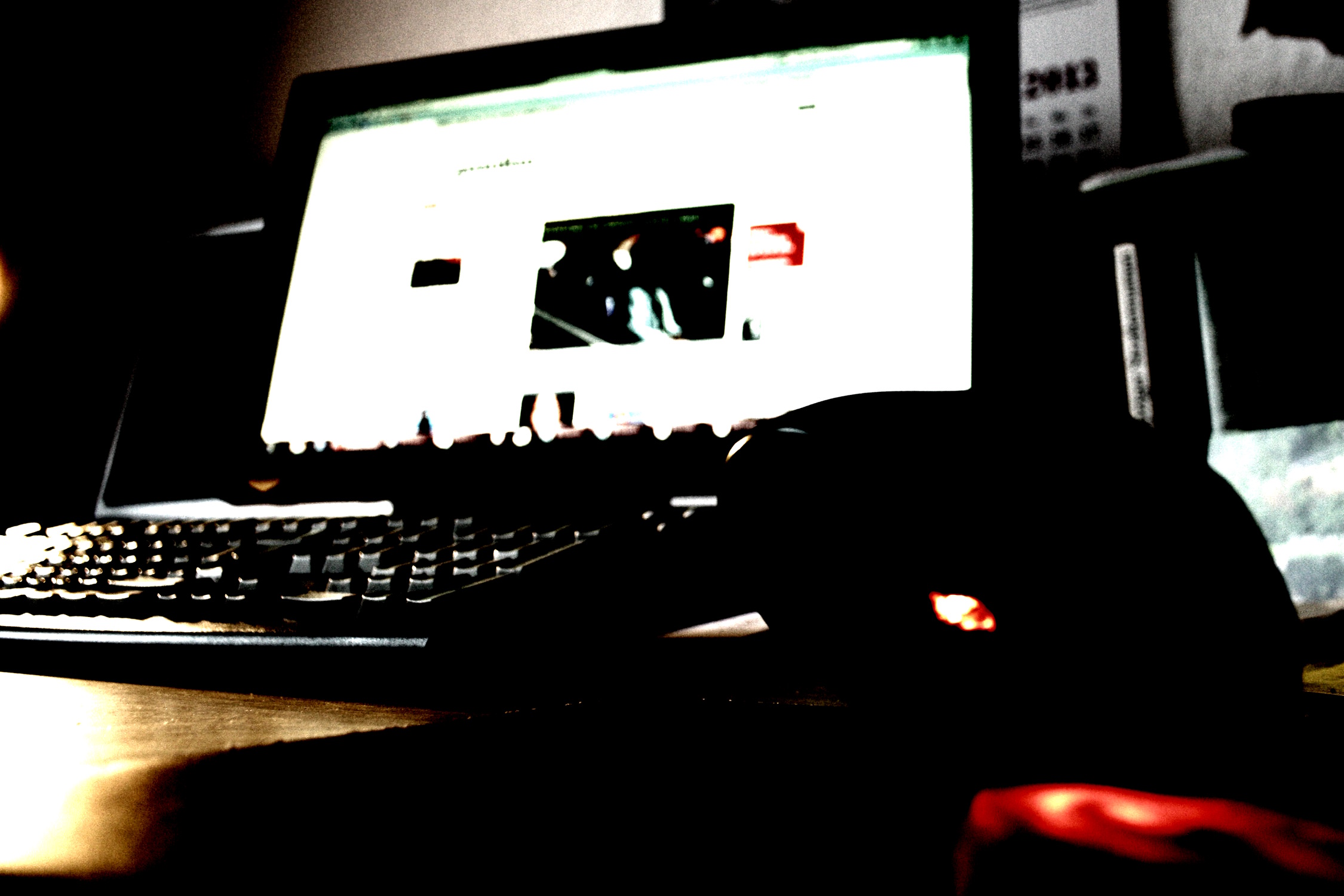 Schreibwettbewerb „Pressefreiheit“, die Gewinner-Texte 1: „Bezeugen“