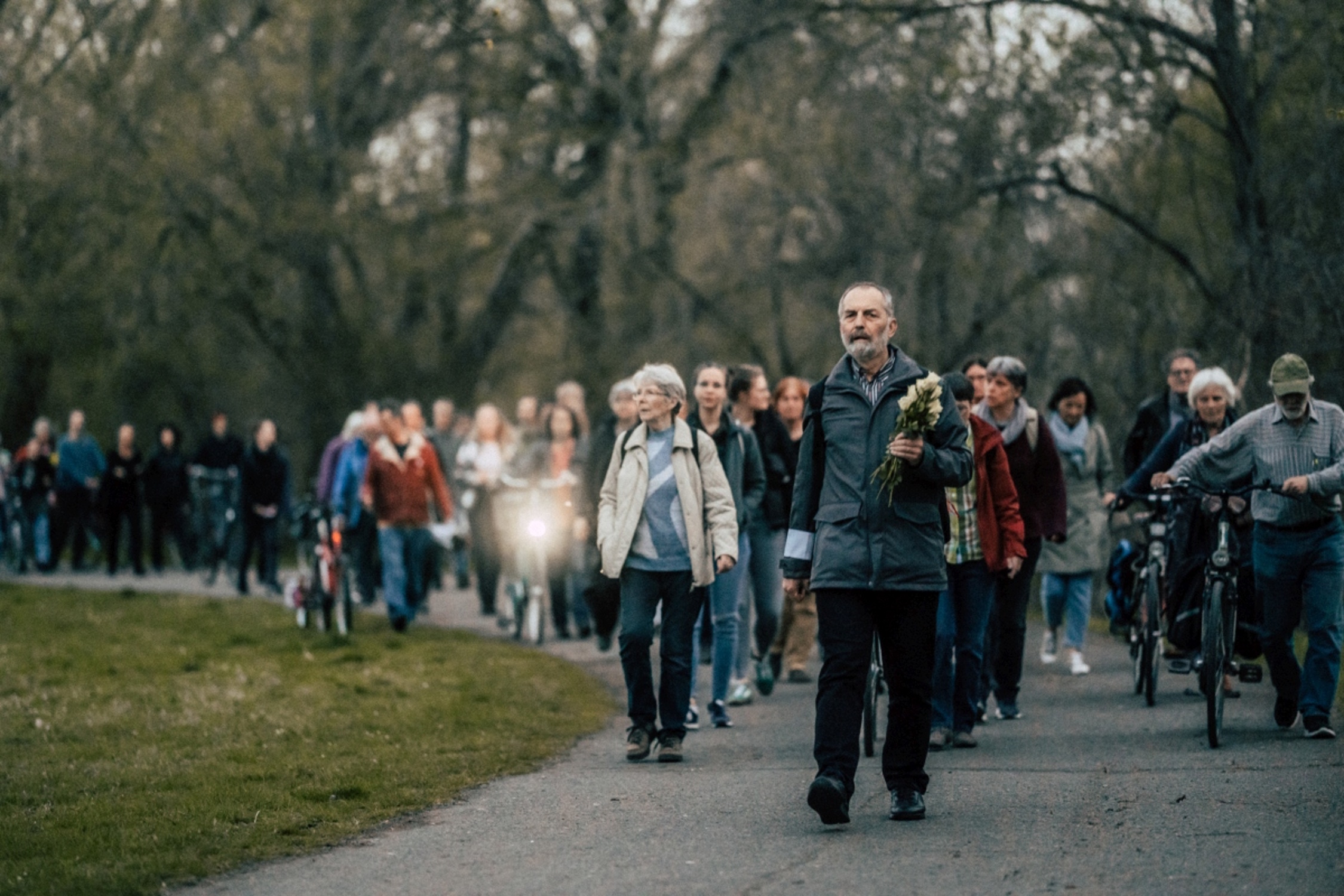 Auf dem Schneeblumen-Gedenkweg. Foto: Tom Thiele