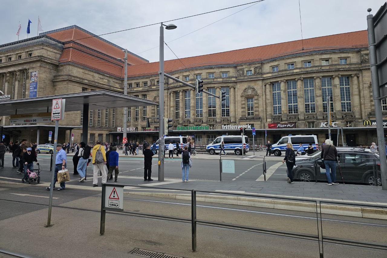 Erhöhte Polizeipräsenz am Leipziger Hauptbahnhof und in den Zügen