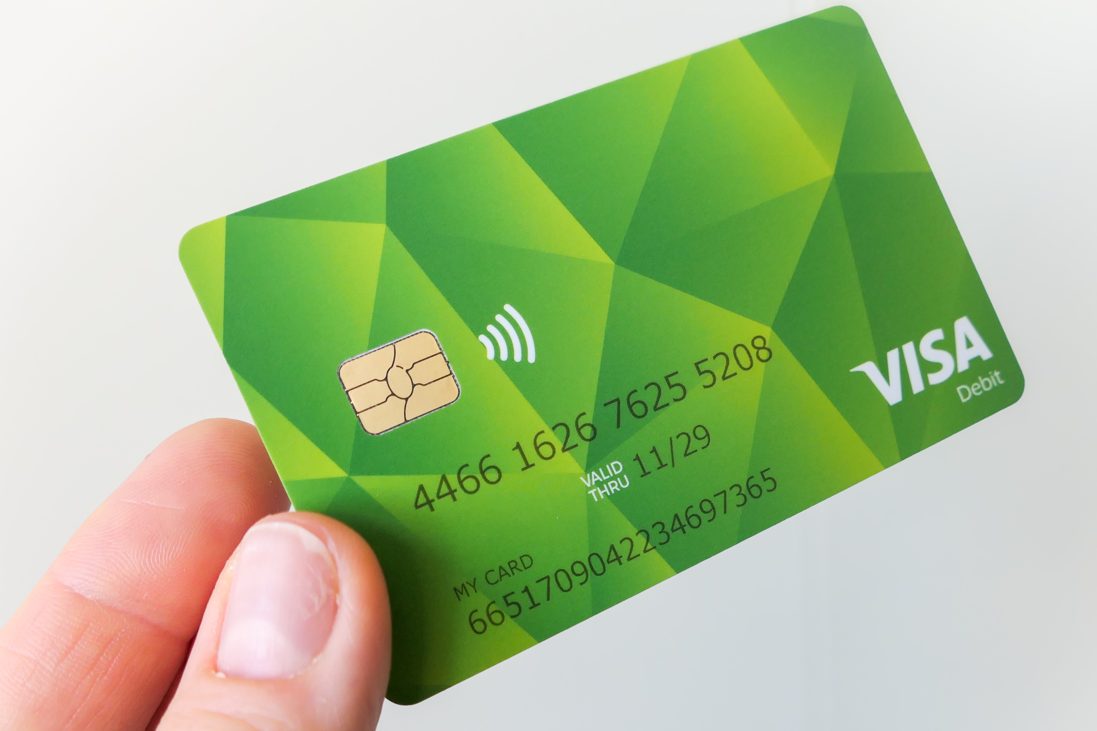 Flüchtlingsleistungen nur noch per Bezahlkarte