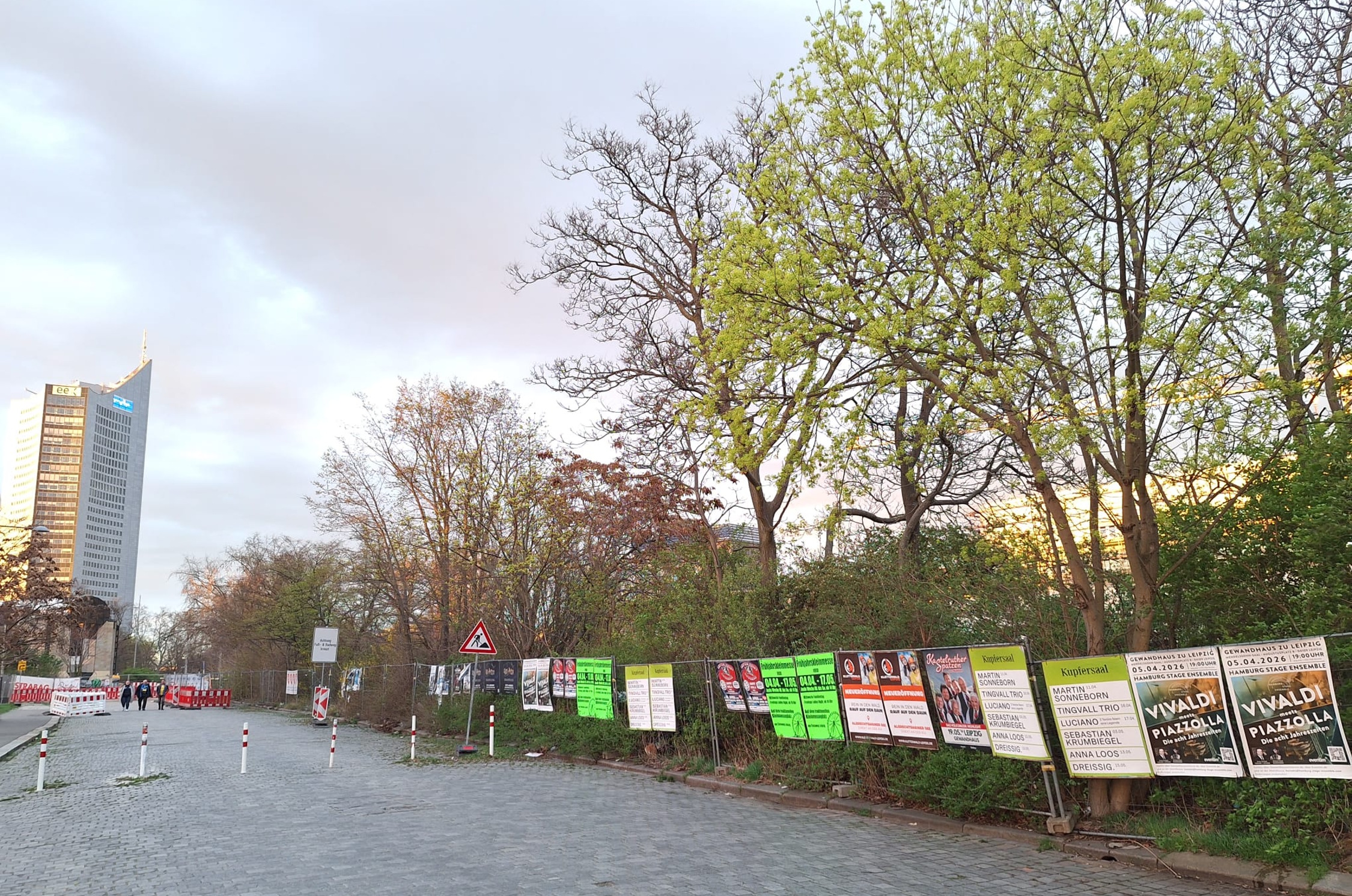 Fachaufsichtsprüfung für den Wilhelm-Leuschner-Platz: Initiative Stadtnatur bekommt Recht, aber keine Lösung