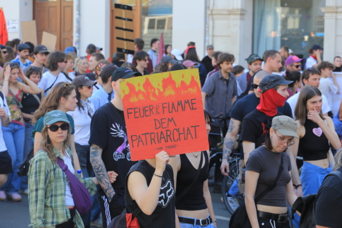 Young Struggle ist Feuer und Flamme für das Patriarchat. Foto: Alexander Böhm