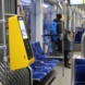 Natürlich kann man seinen Fahrschein auch noch in der Bahn am Automaten kaufen. Foto: Ralf Julke