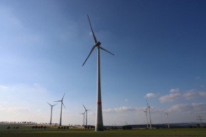 Die einzig sinnvolle Lösung: Erneuerbare Energien. Foto: Sabine Eicker