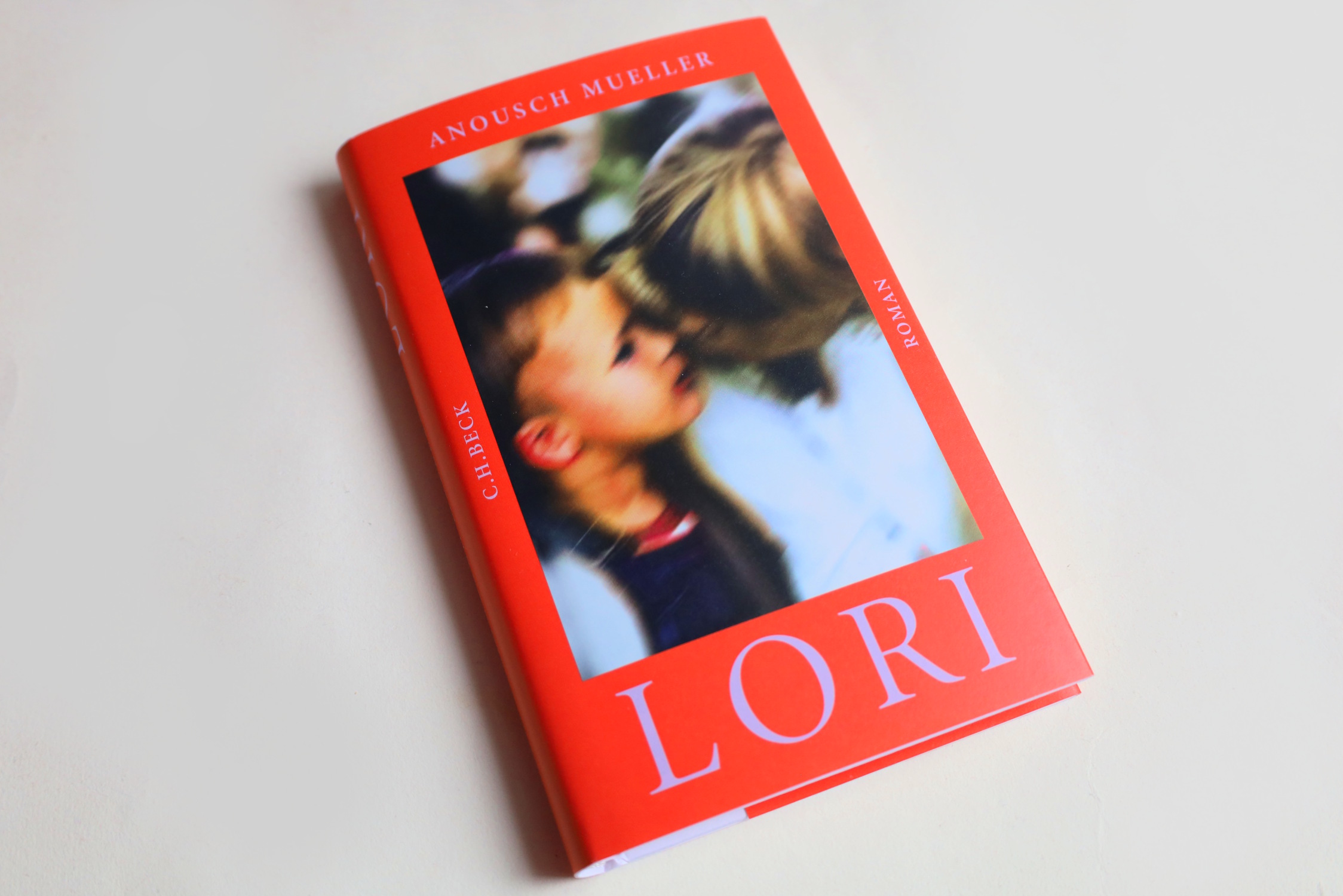 Lori-Ein-aufw-hlender-Roman-ber-ein-Familiengeheimnis-und-die-Unbehaustheit-des-Ostens