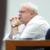 Zoo-Direktor Prof. Jörg Junhold verfolgt die Debatte zur Finanzierung des Masterplans „Zoo der Zukunft“ im Leipziger Stadtrat am 01.07.2026. Foto: Jan Kaefer
