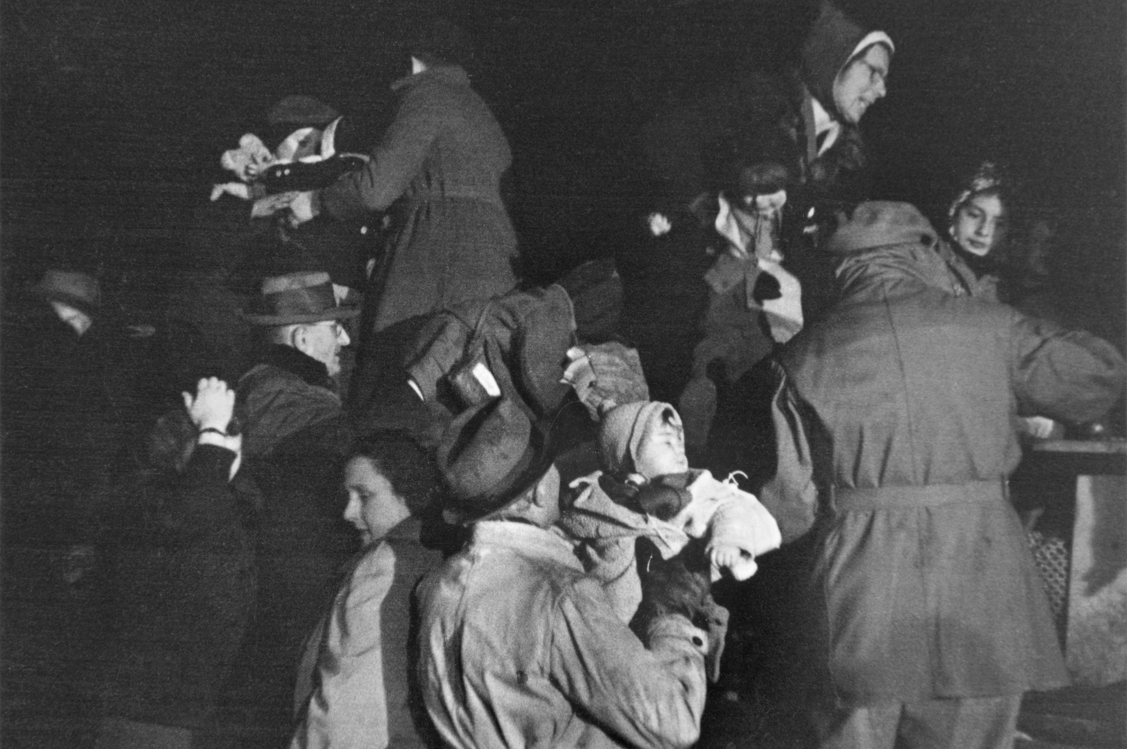 Deportation von Münchner Jüdinnen und Juden im November 1941. Foto: Stadtarchiv München, DE-1992-FS-NS-00017