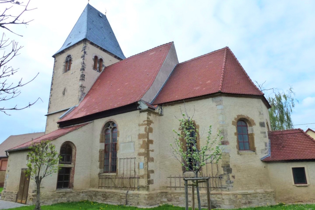 Kirche Kreypau. Tnemtsoni, CC BY-SA 3.0, https://commons.wikimedia.org/w/index.php?curid=25803650