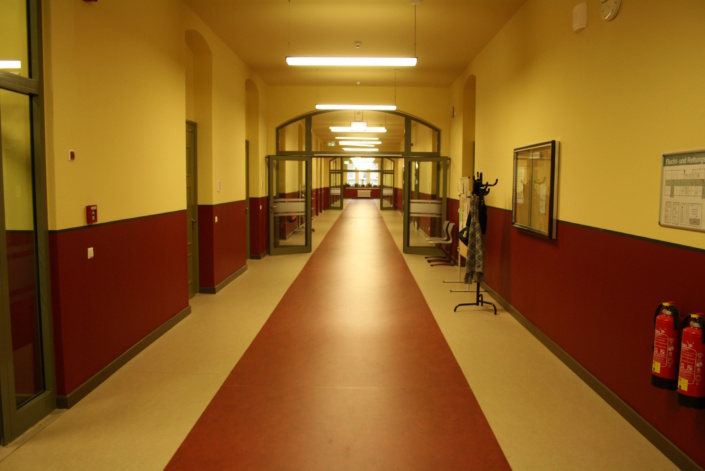 Welcher Lehrer wird heute geschickt? Foto: Ralf Julke