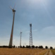 Windkraftanlagen auf freiem Feld. Foto: Sabine Eicker