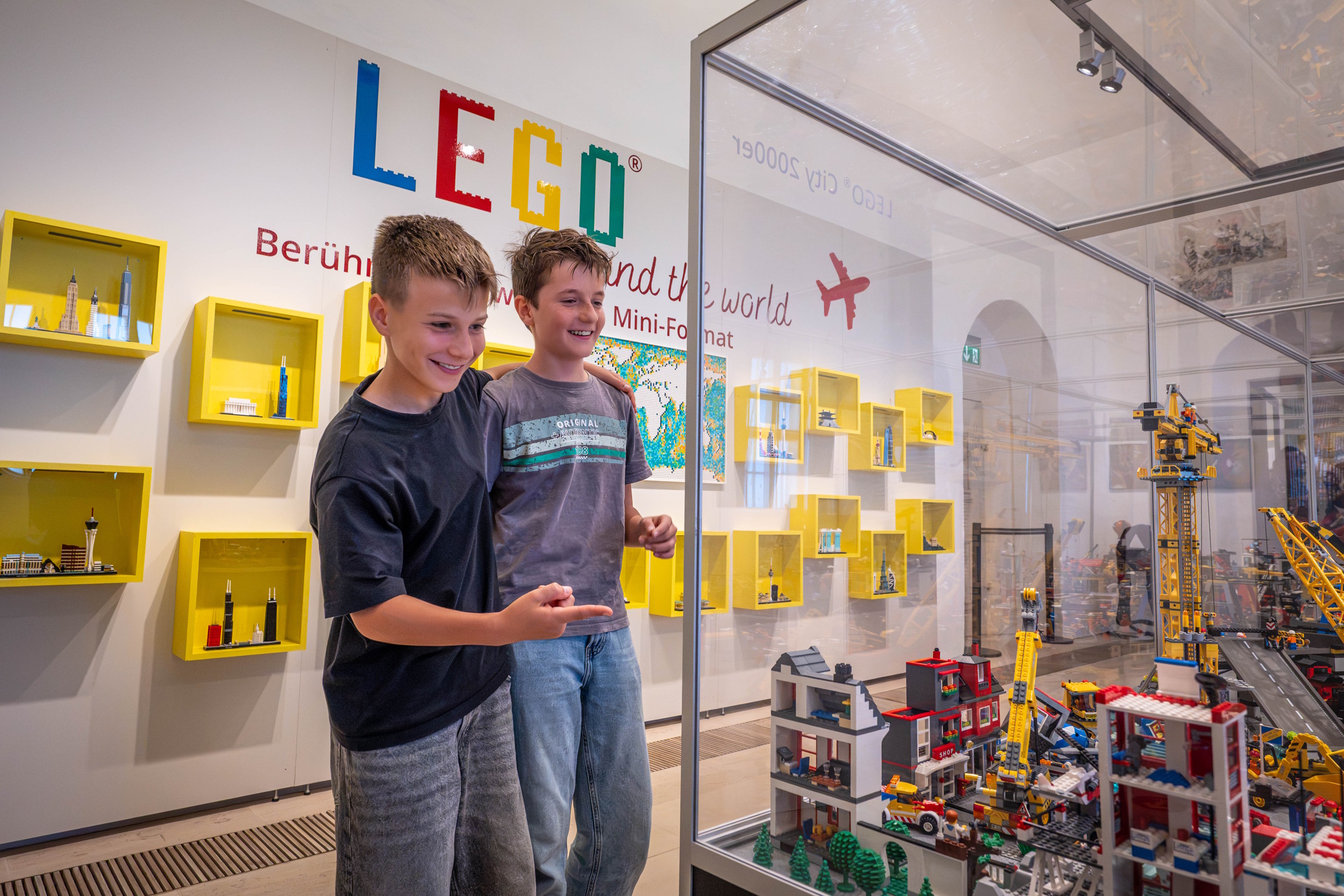 LEGO-Flashback rund um die Welt im Schloss Augustusburg. Foto: ASL Schlossbetriebe gGmbH, D. Thomas