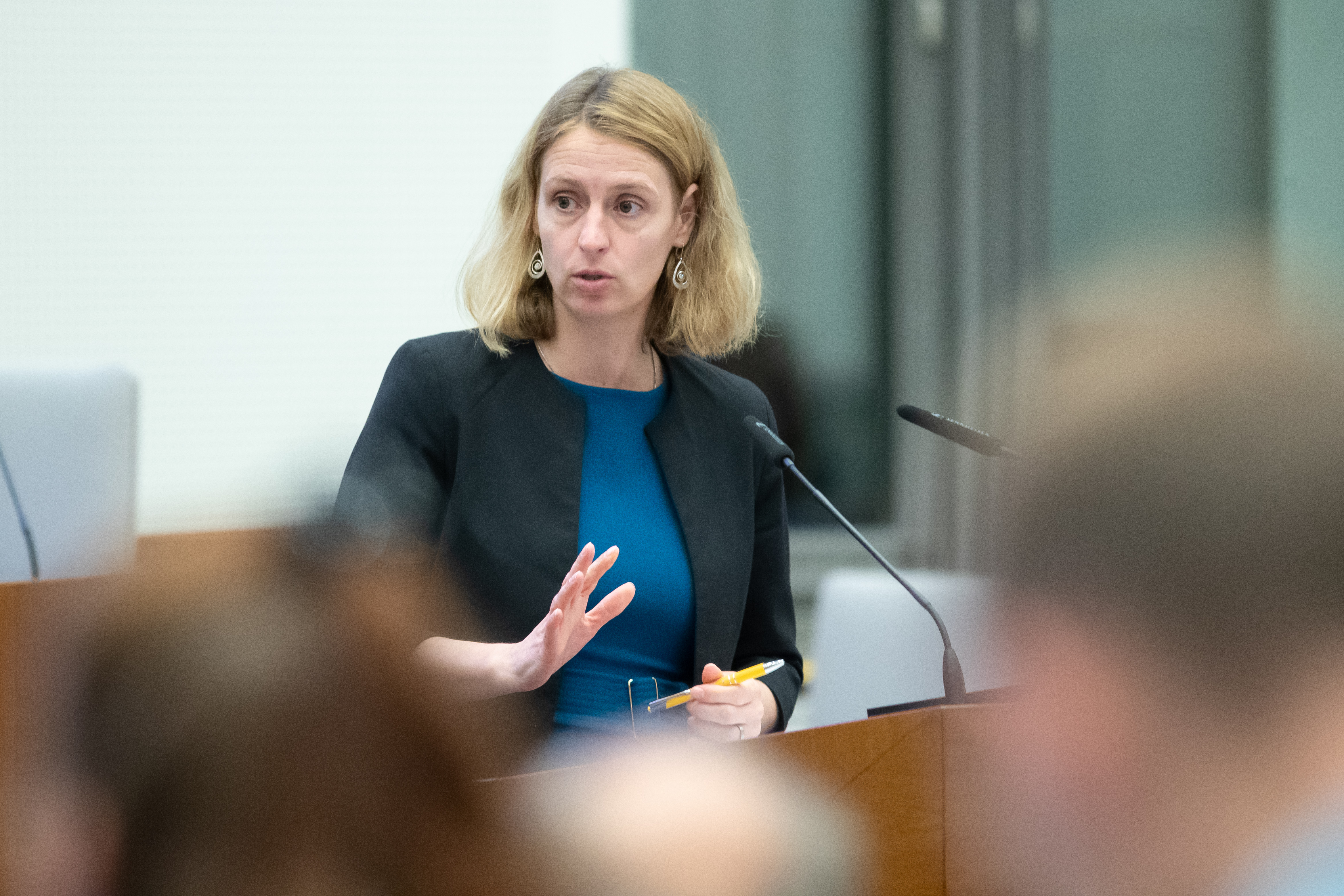 Franziska Riekewald (Die Linke) im Leipziger Stadtrat am 30.09.2026. Foto: Jan Kaefer