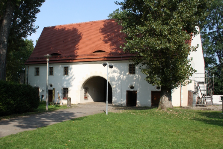 Das Torhaus D&ouml;litz von der Hofseite. Foto: Ralf Julke