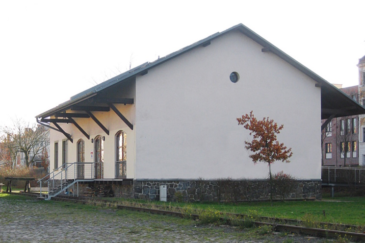 Das Vereinshaus des Wasser-Stadt-Leipzig e. V. im Stadtteilpark Plagwitz. Foto: Wasser-Stadt-Leipzig e.V.