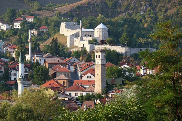 Panorama von Travnik. Foto: Julian Nyča - Eigenes Werk, CC BY-SA 3.0, https://commons.wikimedia.org/w/index.php?curid=21031332