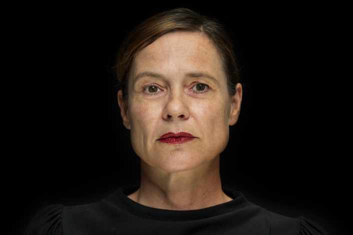 Anne Cathrin Buhtz als Bernarda Alba. Foto: Rolf Arnold