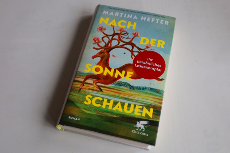 Martina Hefter: Nach der Sonne schauen. Foto: Ralf Julke