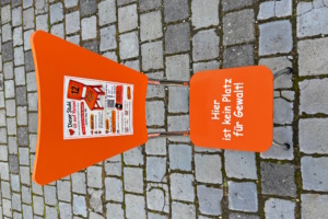 Zonta-Aktion „Hier ist kein Platz für Gewalt″. Foto: Zomta